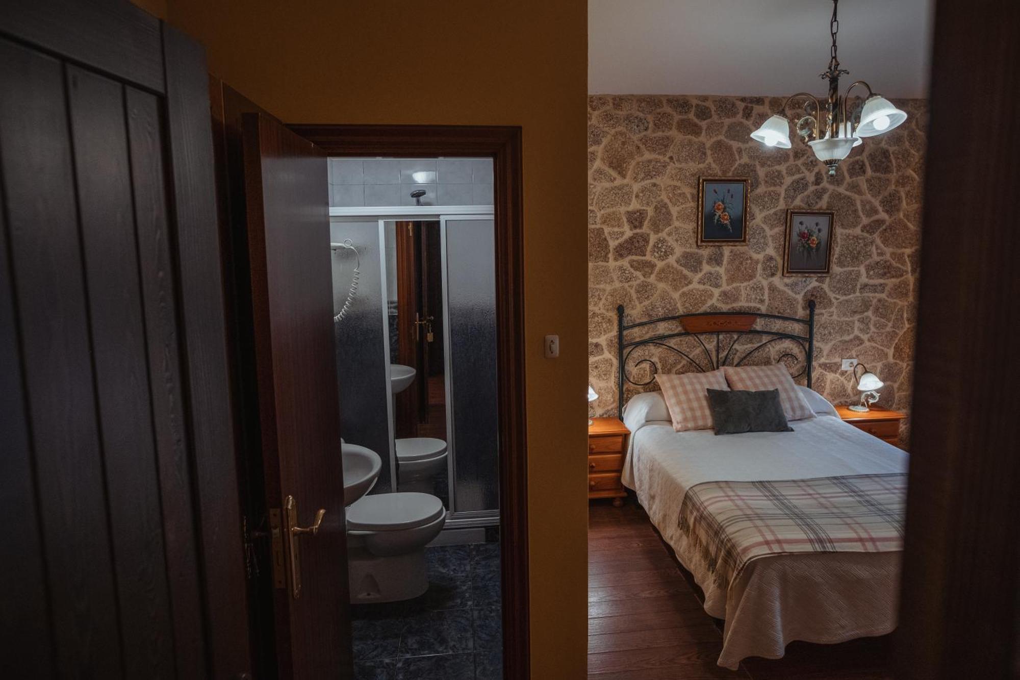 Casa Jesús Turismo Rural Lires Exterior foto